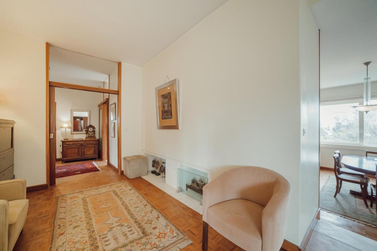 Grand Botanic Garden Apartment By Vacationy Porto Bagian luar foto