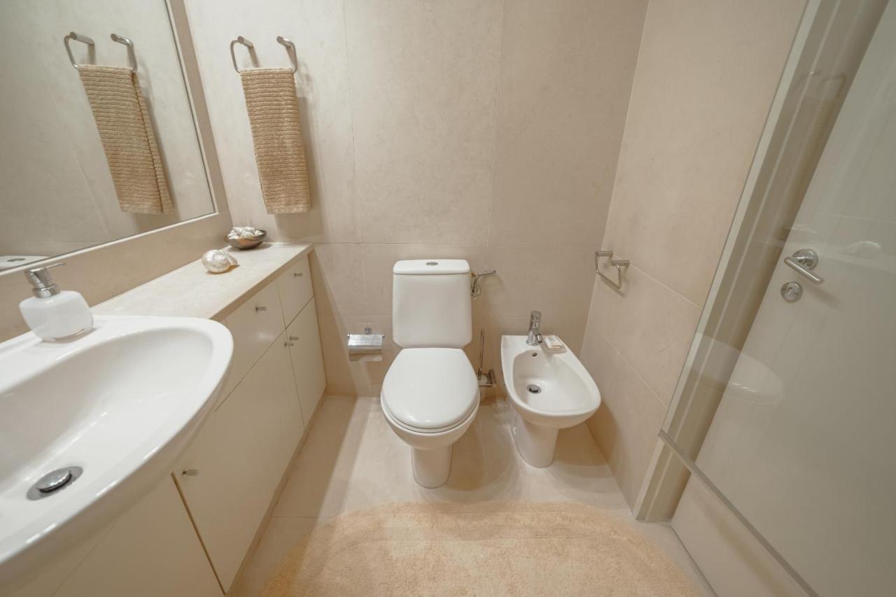 Grand Botanic Garden Apartment By Vacationy Porto Bagian luar foto