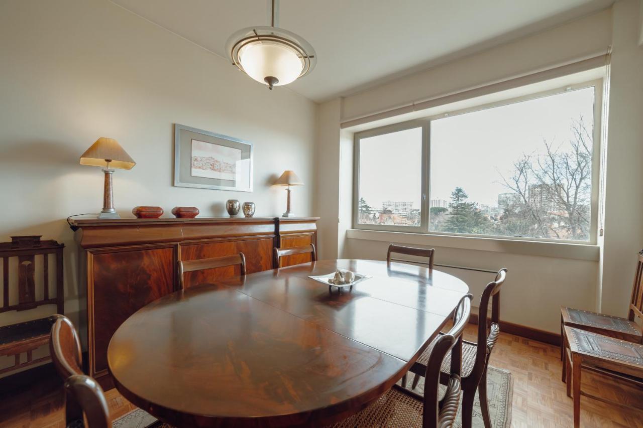 Grand Botanic Garden Apartment By Vacationy Porto Bagian luar foto
